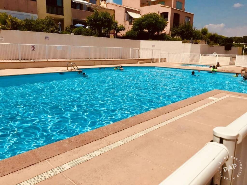 Studio Vue Mer Avec Piscine Et Terrain De Tennis Sausset-les-Pins Exterior foto